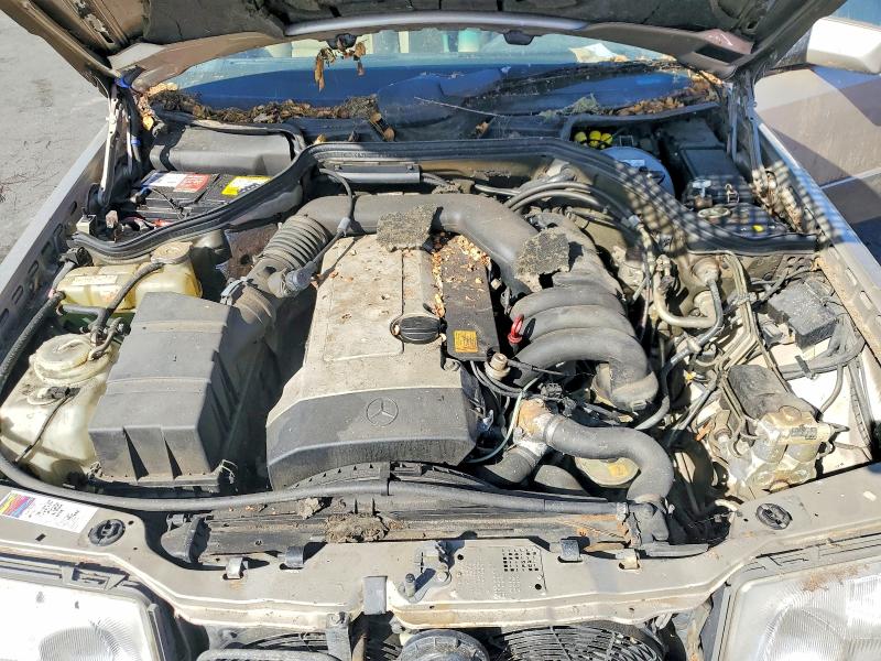 Aukcja sprzedaży 1995 Mercedes-benz E, vin: WDBEA66E9SC176974, numer aukcji: 49860726