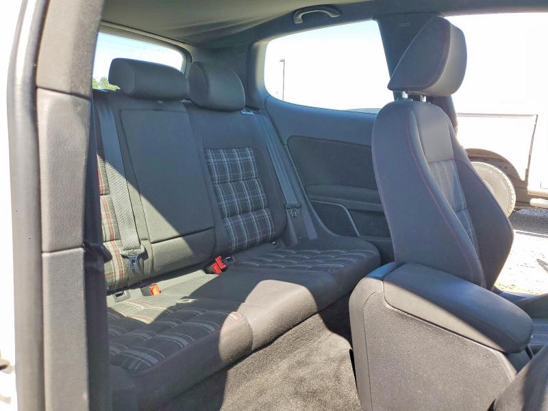 51039146 :رقم المزاد ، WVWFD7AJ9BW178780 vin ، 2011 Volkswagen Gti مزاد بيع