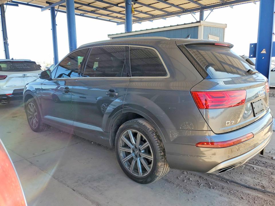 Продажа на аукционе авто 2018 Audi Q7, vin: WA1LAAF72JD052044, номер лота: 51359246