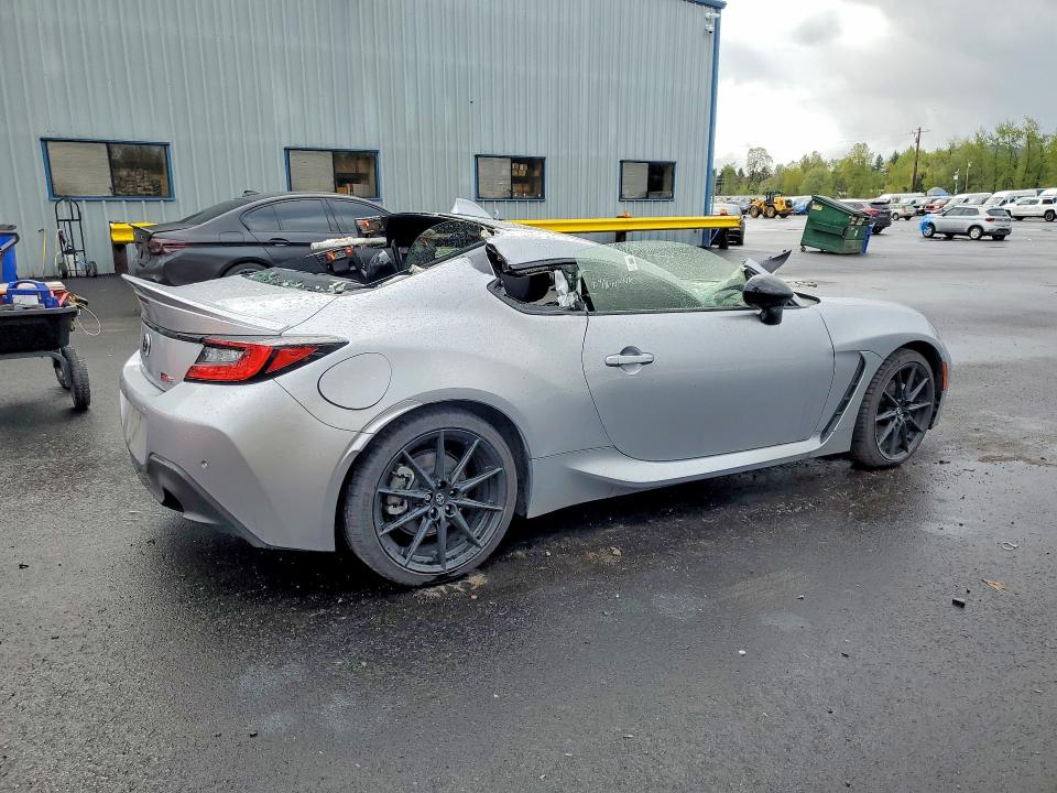 49823946 :رقم المزاد ، JF1ZNBE10R8753649 vin ، 2024 Toyota Gr 86 مزاد بيع
