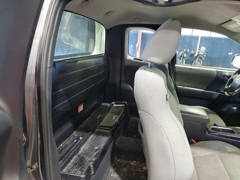2018 Toyota Tacoma მანქანა იყიდება აუქციონზე, vin: 5TFSX5EN3JX059204, აუქციონის ნომერი: 50283726