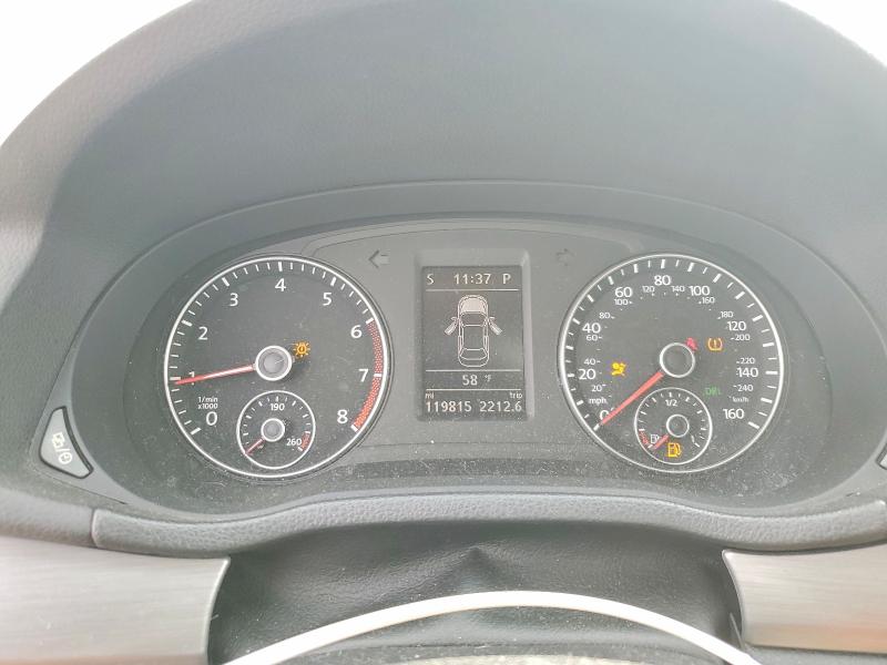 48074216 :رقم المزاد ، 1VWBH7A35EC003692 vin ، 2014 Volkswagen Passat مزاد بيع