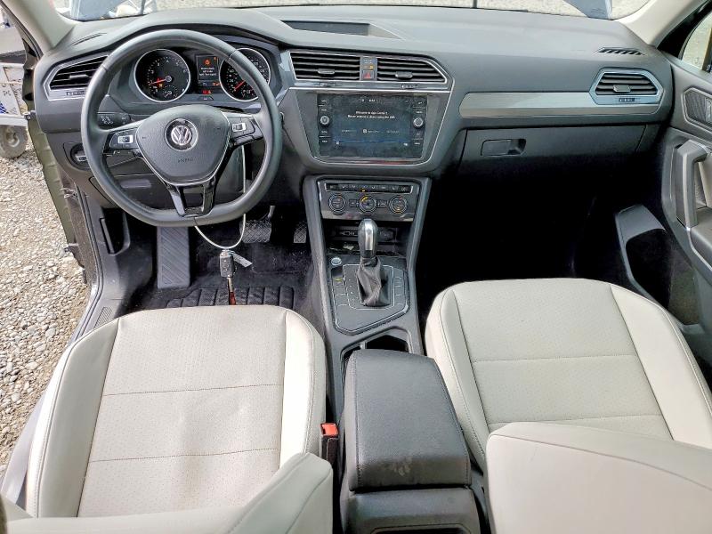49625646 :رقم المزاد ، 3VV3B7AX3LM037624 vin ، 2020 Volkswagen Tiguan مزاد بيع