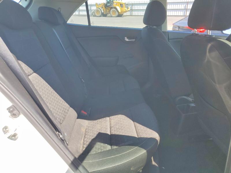 2018 Kia Rio 5-door მანქანა იყიდება აუქციონზე, vin: 3KPA25AB0JE049056, აუქციონის ნომერი: 49011056