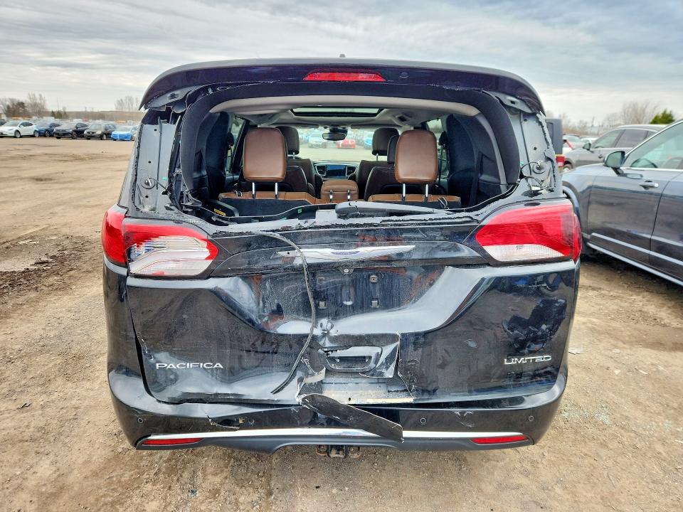 50089846 :رقم المزاد ، 2C4RC1GG5HR593394 vin ، 2017 Chrysler Pacifica مزاد بيع