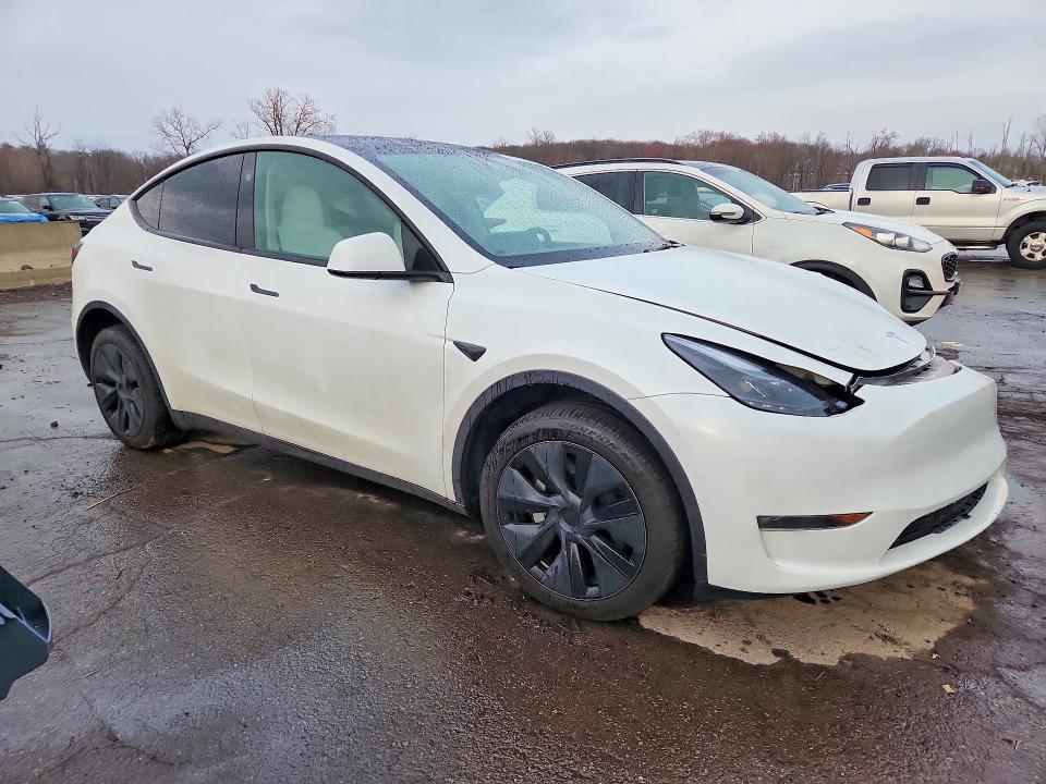 Продаж на аукціоні авто 2025 Tesla Model Y, vin: 7SAYGDEEXSA371309, номер лоту: 47975306