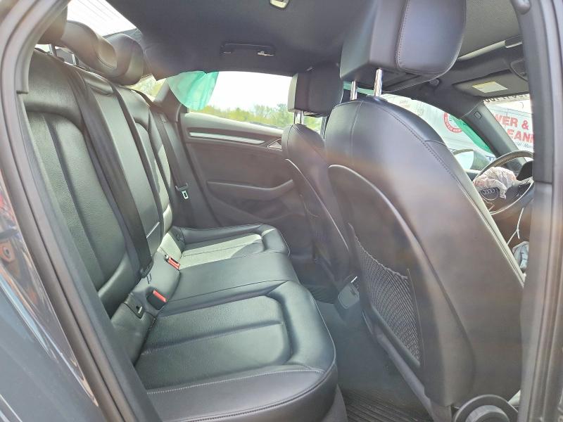 Продажа на аукционе авто 2018 Audi A3, vin: WAUAUGFF6J1068728, номер лота: 49647106
