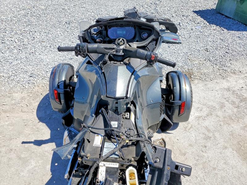 Продажа на аукционе авто 2017 Can-am Spyder Roadster, vin: 2BXNBDD28HV003451, номер лота: 51592936