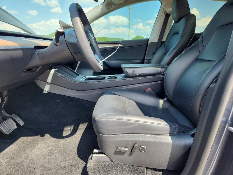 50265656 :رقم المزاد ، 7SAYGDEE9PA090710 vin ، 2023 Tesla Model Y مزاد بيع