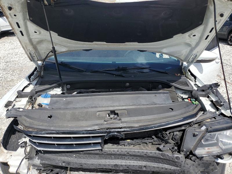 50945816 :رقم المزاد ، 1VWAT7A30GC053008 vin ، 2016 Volkswagen Passat مزاد بيع