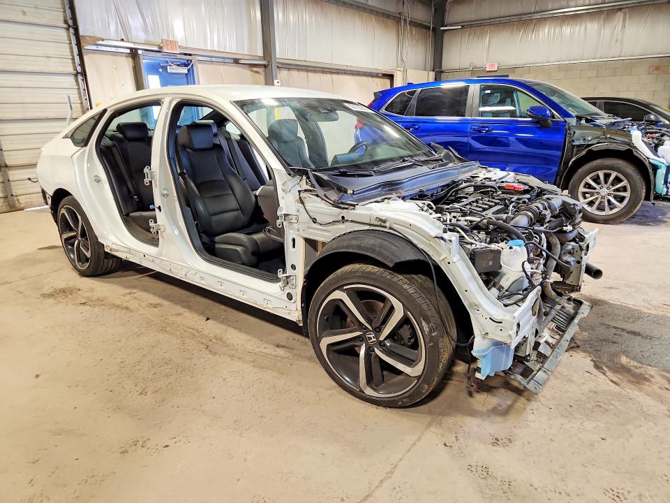50735806 :رقم المزاد ، 1HGCV1F34NA040820 vin ، 2022 Honda Accord مزاد بيع