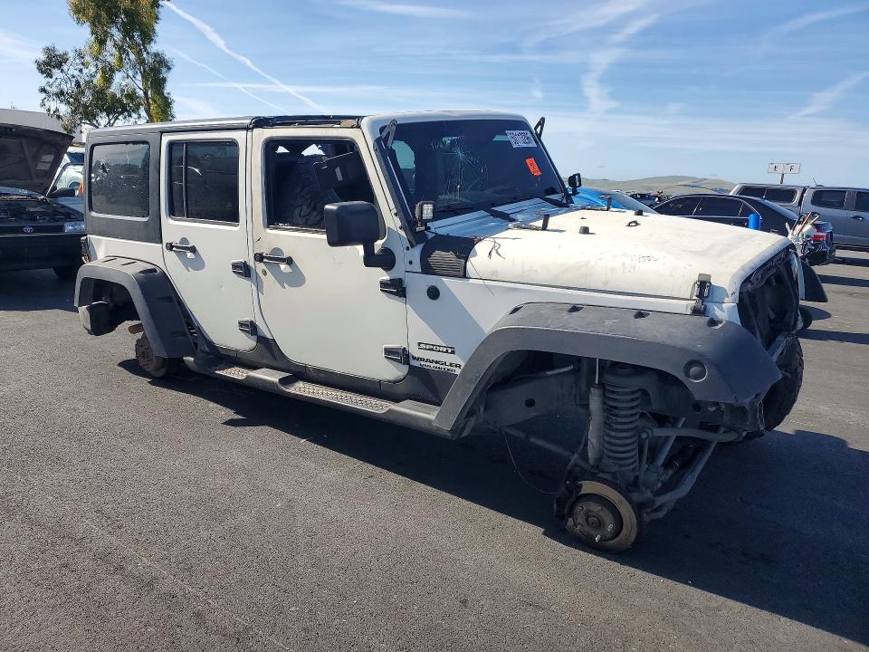 50113296 :رقم المزاد ، 1J4BA3H1XAL188654 vin ، 2010 Jeep Wrangler Unlimited مزاد بيع