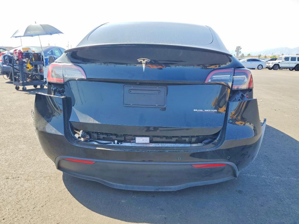 2022 Tesla Model Y მანქანა იყიდება აუქციონზე, vin: 7SAYGDEF4NF490568, აუქციონის ნომერი: 51842816