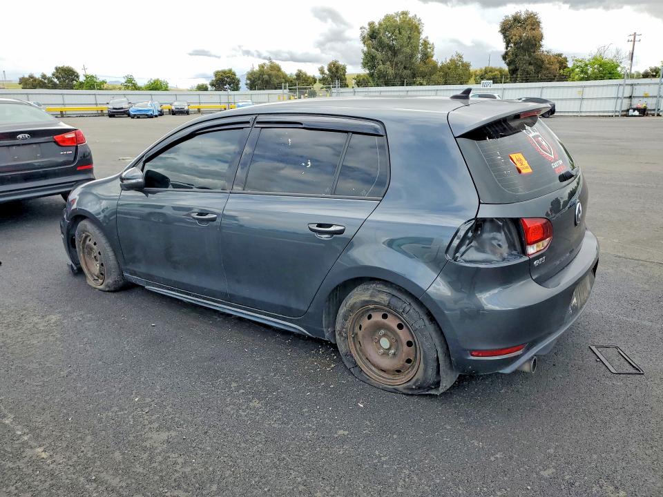 50786576 :رقم المزاد ، WVWHV7AJXDW130004 vin ، 2013 Volkswagen Gti مزاد بيع