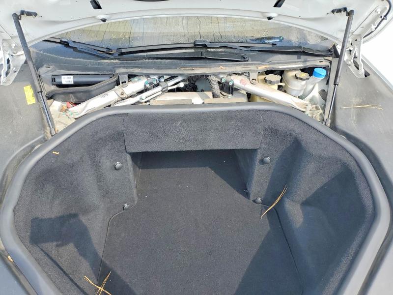 48261256 :رقم المزاد ، 5YJSA1CP5DFP16680 vin ، 2013 Tesla Model S مزاد بيع