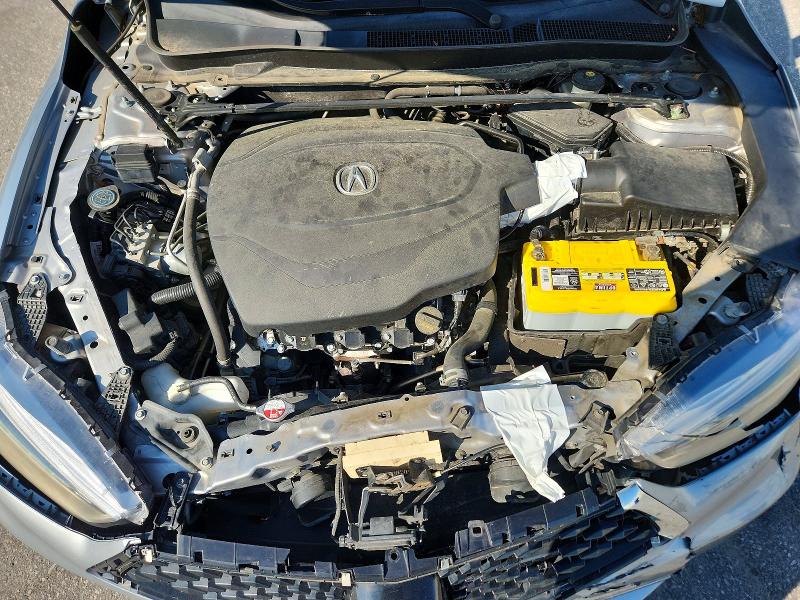 50491206 :رقم المزاد ، 19UUB3F33JA001817 vin ، 2018 Acura Tlx مزاد بيع