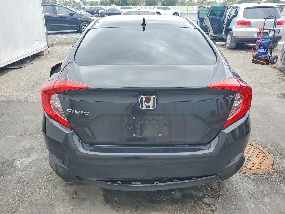 Продажа на аукционе авто 2017 Honda Civic, vin: 2HGFC2F75HH558100, номер лота: 49172446