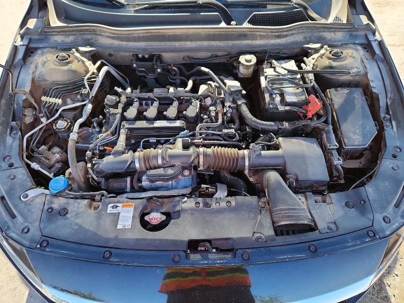51277996 :رقم المزاد ، 1HGCV1F96JA000558 vin ، 2018 Honda Accord مزاد بيع