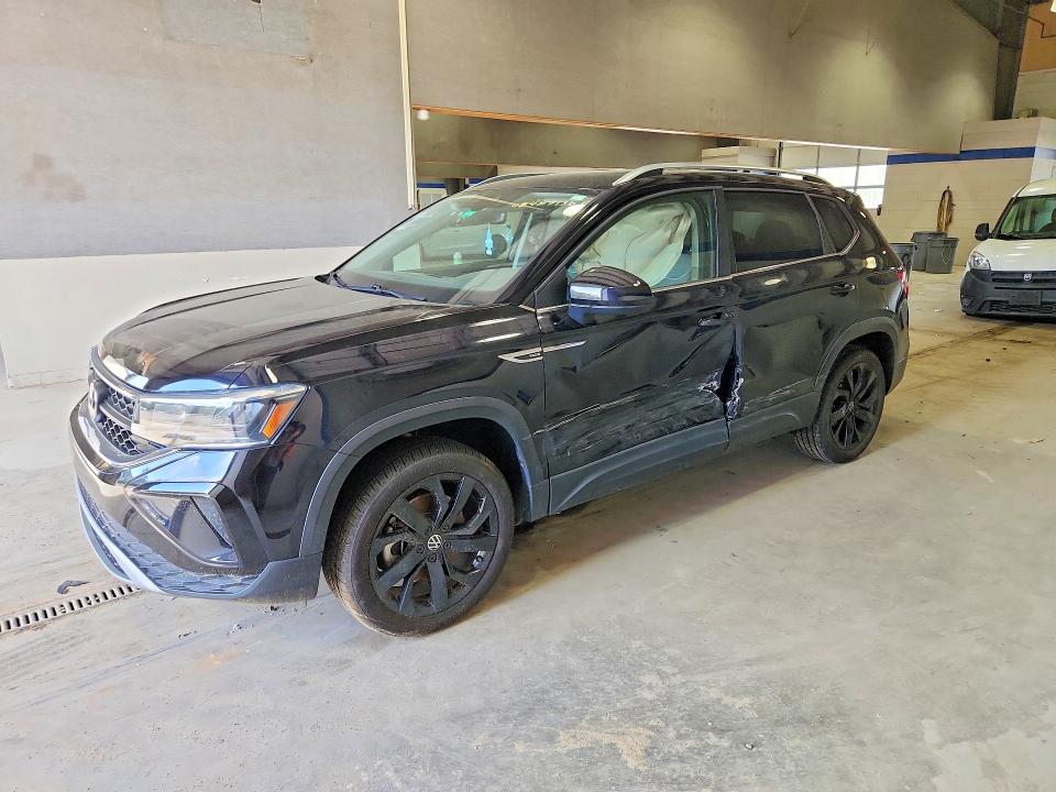 Продажа на аукционе авто 2023 Volkswagen Taos, vin: 3VVEX7B2XPM371362, номер лота: 48487136