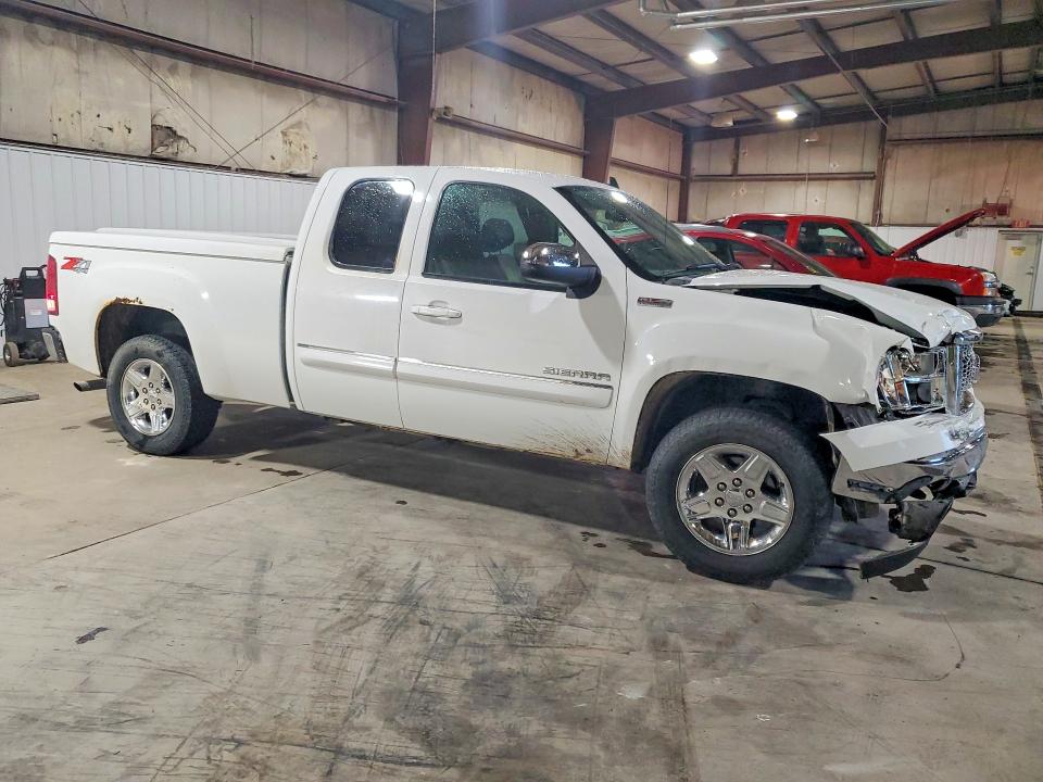 51321006 :رقم المزاد ، 1GTR2WE31BZ102218 vin ، 2011 Gmc Sierra مزاد بيع