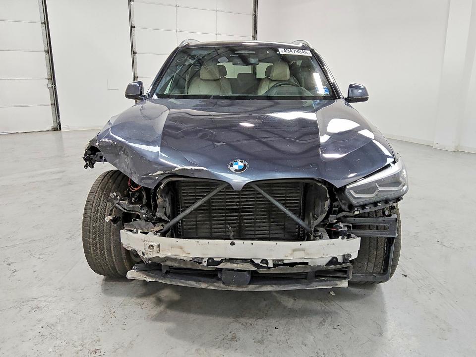 2020 Bmw X5 მანქანა იყიდება აუქციონზე, vin: 5UXCR6C09L9B69372, აუქციონის ნომერი: 49479046