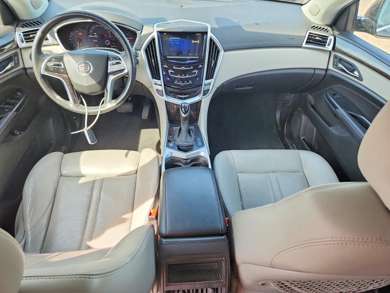 50191346 :رقم المزاد ، 3GYFNBE39GS552152 vin ، 2016 Cadillac Srx مزاد بيع