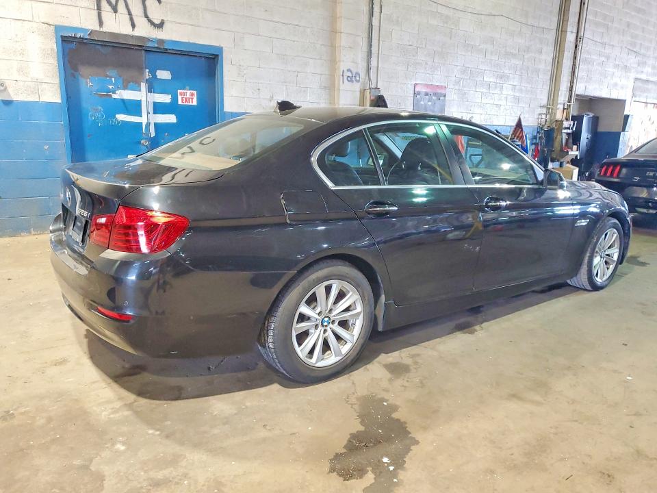Продаж на аукціоні авто 2015 Bmw 528, vin: WBA5A7C53FD624263, номер лоту: 48662896