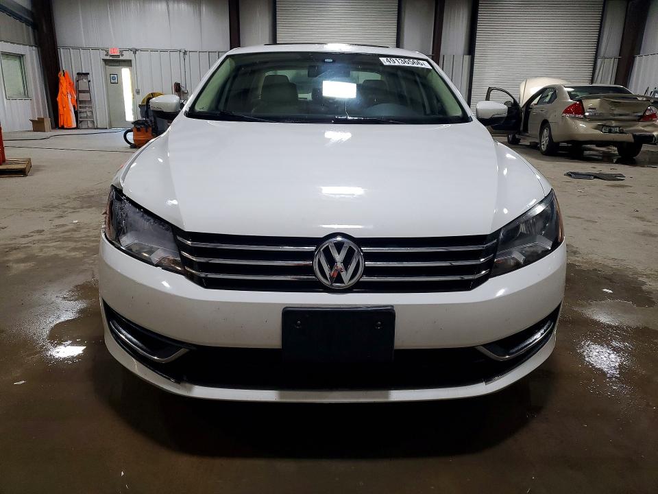 Продаж на аукціоні авто 2013 Volkswagen Passat, vin: 1VWBP7A3XDC124414, номер лоту: 49136566
