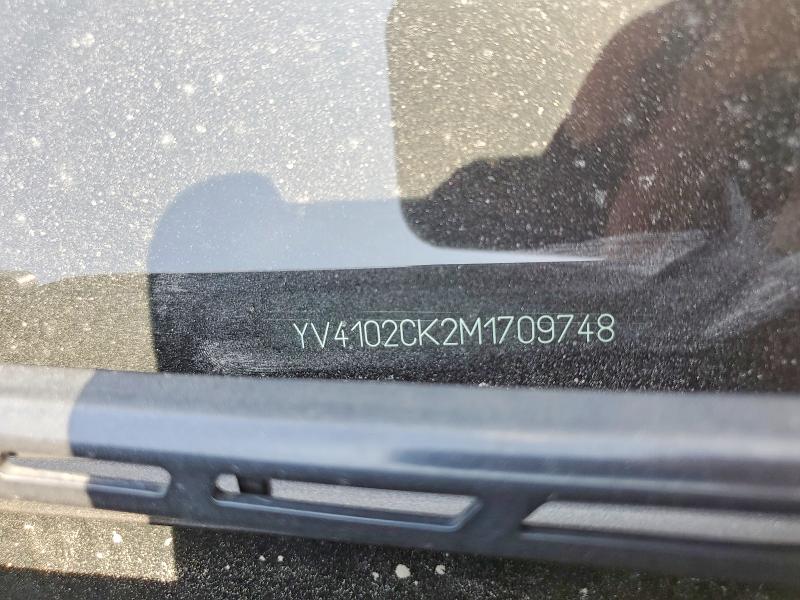 51664546 :رقم المزاد ، YV4102CK2M1709748 vin ، 2021 Volvo Xc90 مزاد بيع
