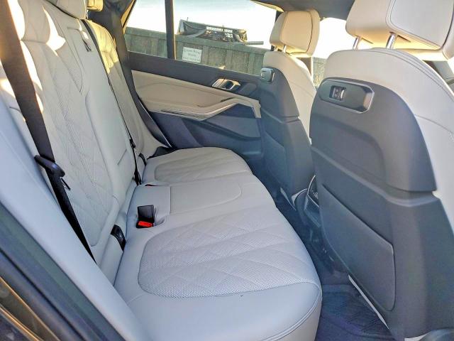 48949056 :رقم المزاد ، 5UX23EU05S9W72060 vin ، 2025 Bmw X5 مزاد بيع