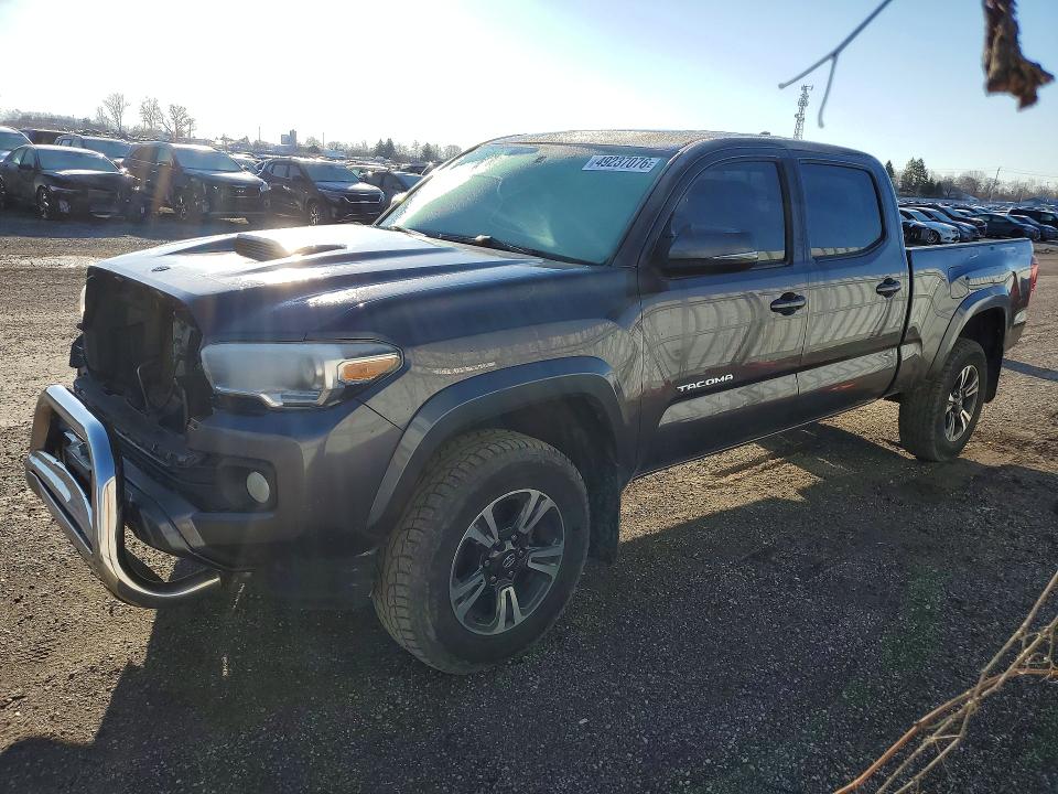 Продаж на аукціоні авто 2017 Toyota Tacoma, vin: 5TFDZ5BN3HX017665, номер лоту: 49237076
