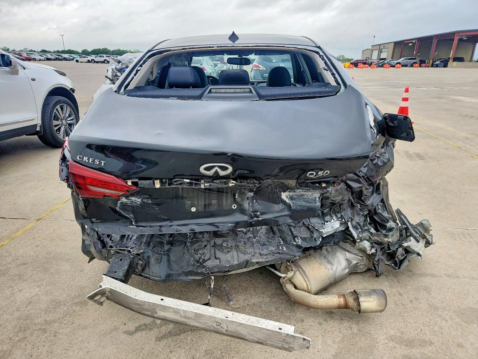 49885066 :رقم المزاد ، JN1EV7AP8JM353367 vin ، 2018 Infiniti Q50 مزاد بيع