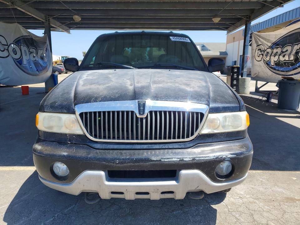 49468906 :رقم المزاد ، 5LMFU28R71LJ22036 vin ، 2002 Lincoln Navigator مزاد بيع