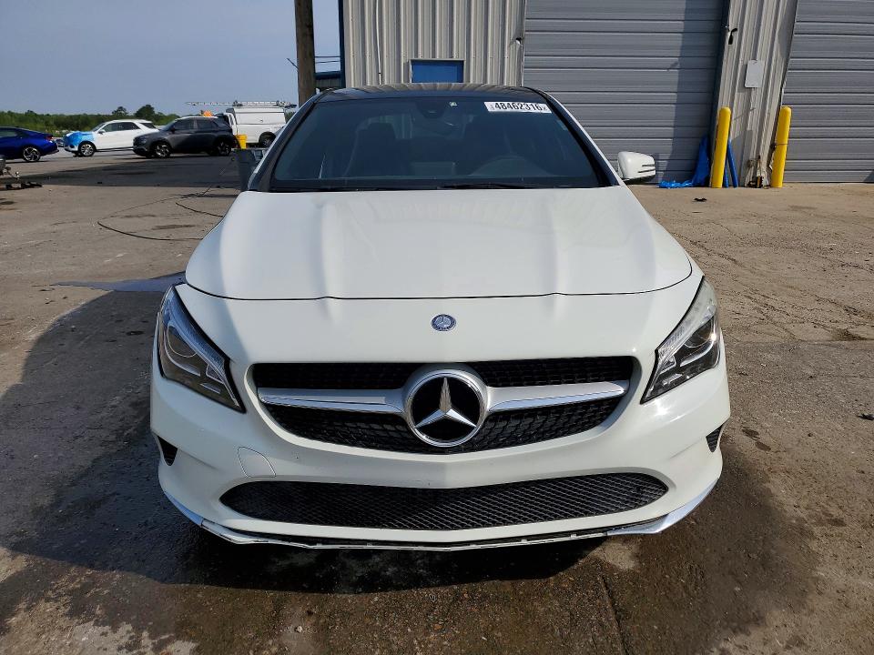 48462316 :رقم المزاد ، WDDSJ4GB4HN494422 vin ، 2017 Mercedes-benz Cla مزاد بيع