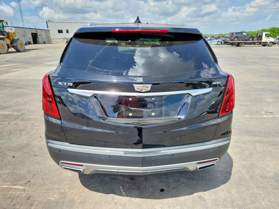 49647206 :رقم المزاد ، 1GYKNCRS7LZ140797 vin ، 2020 Cadillac Xt5 مزاد بيع