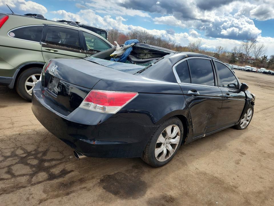 2008 Honda Accord მანქანა იყიდება აუქციონზე, vin: 1HGCP26878A063735, აუქციონის ნომერი: 49126346