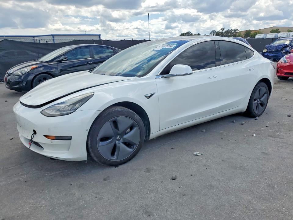 51031916 :رقم المزاد ، 5YJ3E1EA7KF426584 vin ، 2019 Tesla Model 3 مزاد بيع