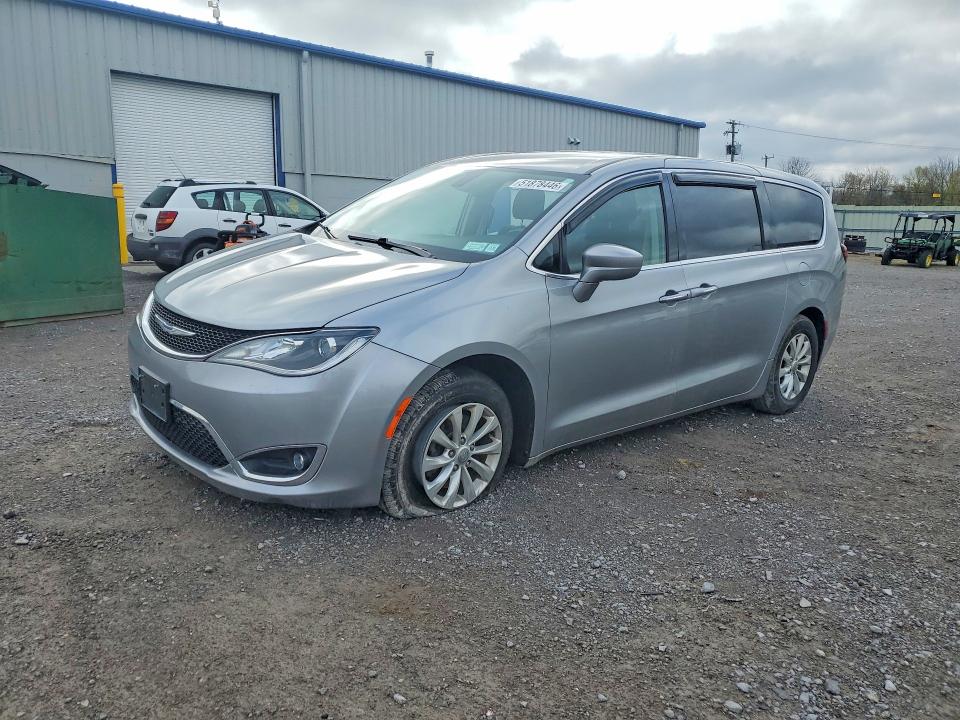 Продаж на аукціоні авто 2019 Chrysler Pacifica, vin: 2C4RC1FG9KR705235, номер лоту: 51878446