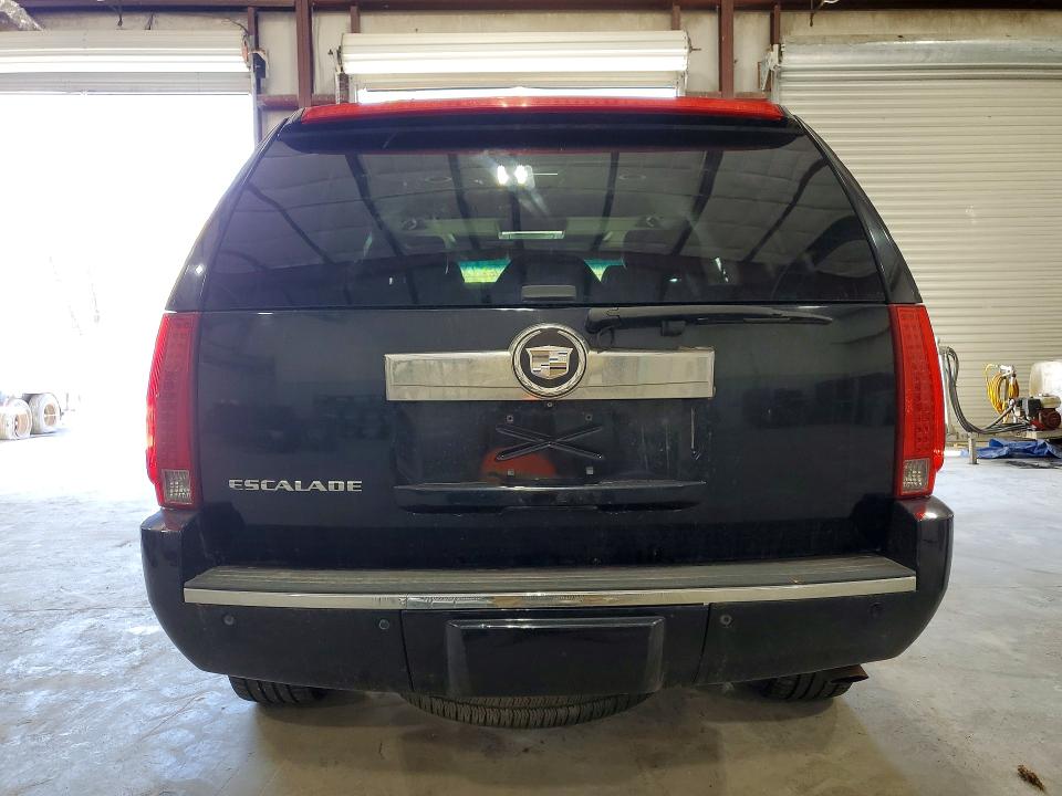 51642406 :رقم المزاد ، 1GYFK63848R116537 vin ، 2008 Cadillac Escalade مزاد بيع