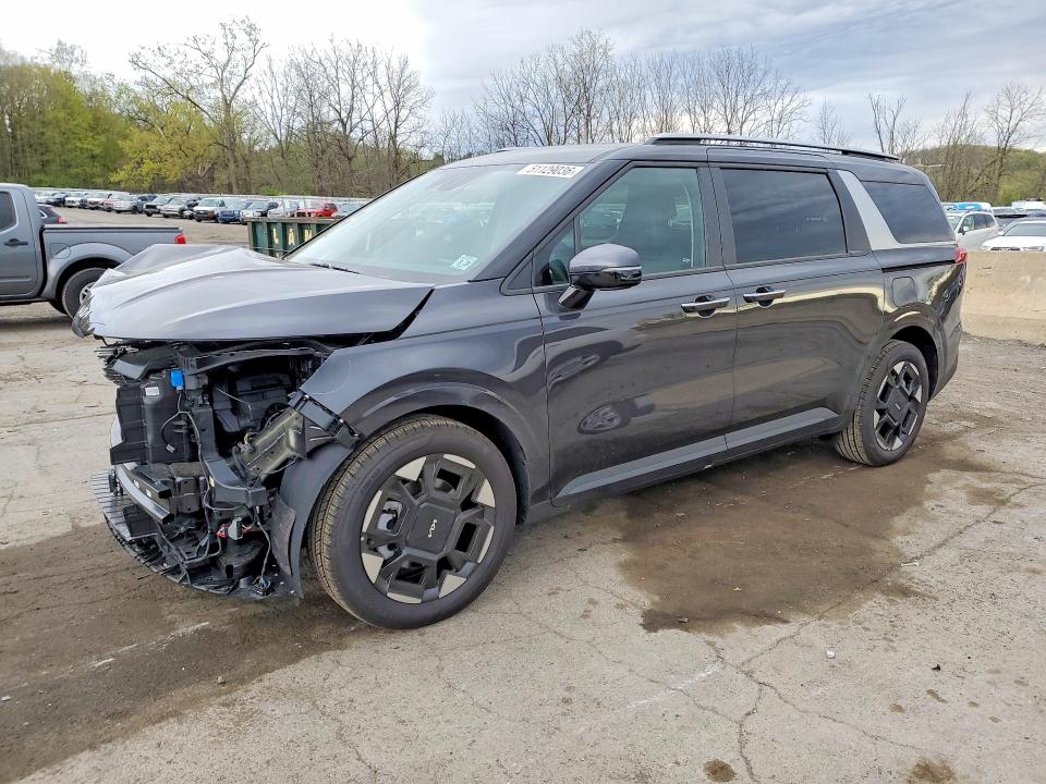 2026 Kia Carnival მანქანა იყიდება აუქციონზე, vin: KNDNC5K37T6616295, აუქციონის ნომერი: 51129036
