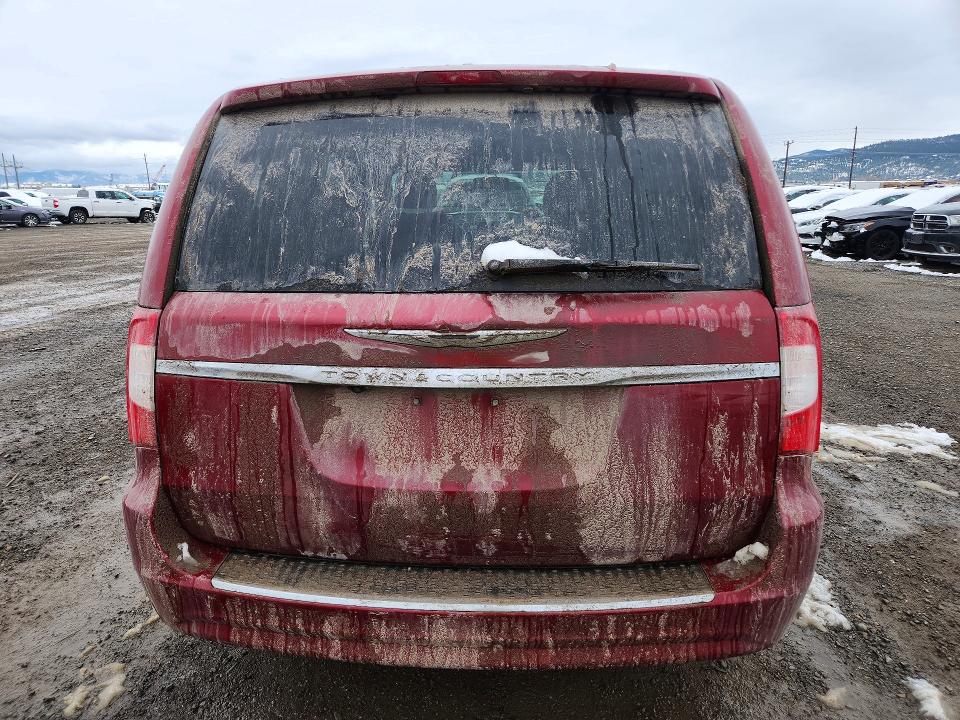 2015 Chrysler Town & Country მანქანა იყიდება აუქციონზე, vin: 2C4RC1BGXFR731628, აუქციონის ნომერი: 47438066