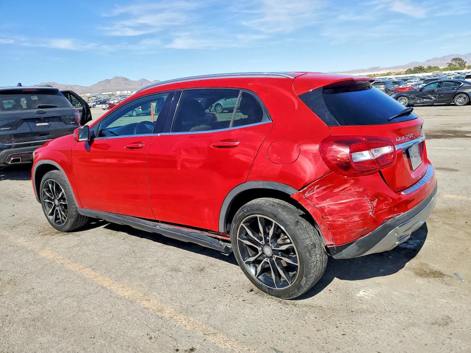 50653696 :رقم المزاد ، WDCTG4GB3GJ262035 vin ، 2016 Mercedes-benz Gla مزاد بيع