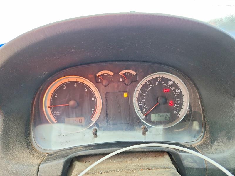 51696036 :رقم المزاد ، WVWRL61J54W024323 vin ، 2004 Volkswagen Jetta مزاد بيع