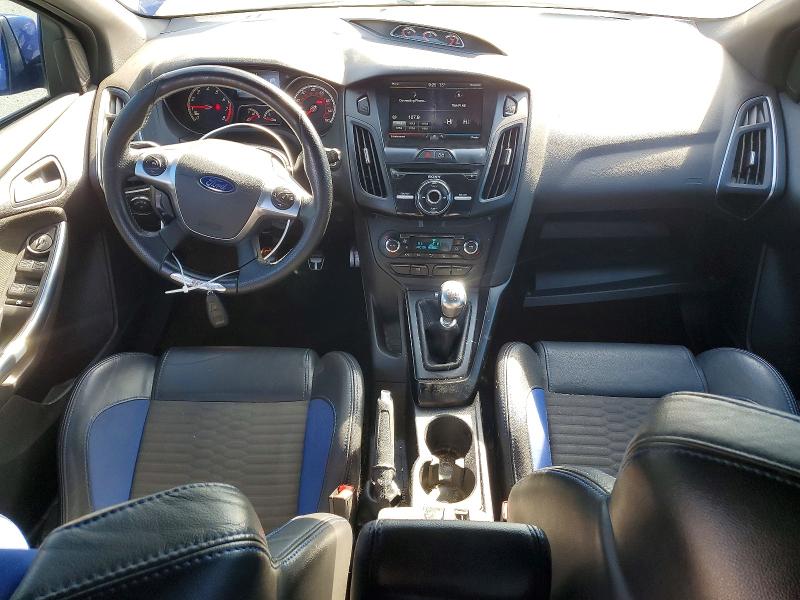 49009186 :رقم المزاد ، 1FADP3L98EL454193 vin ، 2014 Ford Focus مزاد بيع