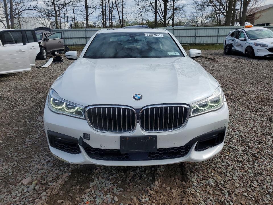 51978056 :رقم المزاد ، WBA7F2C56GG415516 vin ، 2016 Bmw 750 مزاد بيع