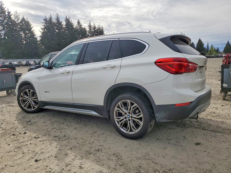 50451216 :رقم المزاد ، WBXHT3C39G5E50122 vin ، 2016 Bmw X1 مزاد بيع
