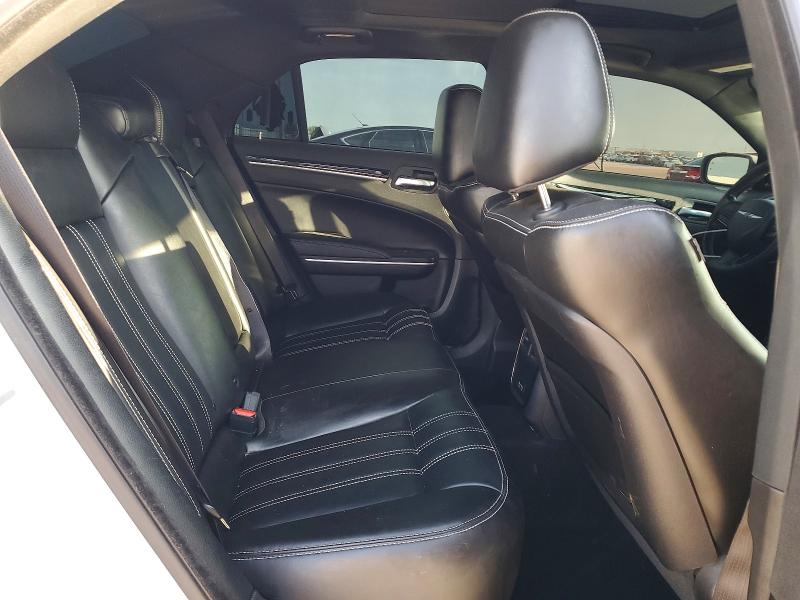 2022 Chrysler 300 მანქანა იყიდება აუქციონზე, vin: 2C3CCABG0NH198817, აუქციონის ნომერი: 49863876