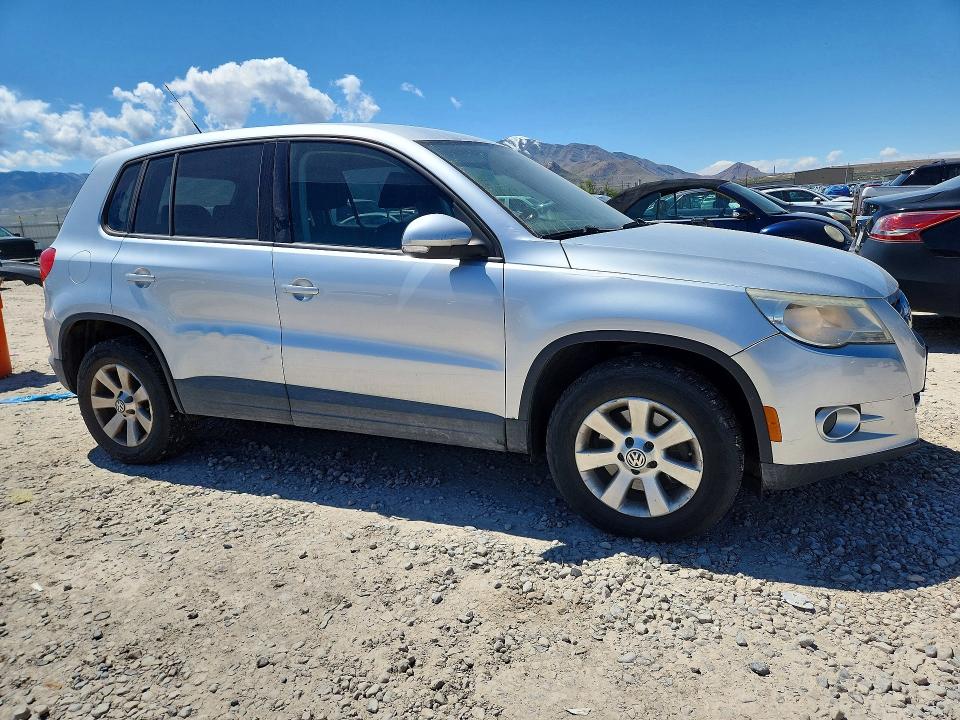 Aukcja sprzedaży 2010 Volkswagen Tiguan, vin: WVGBV7AX6AW523838, numer aukcji: 52044146