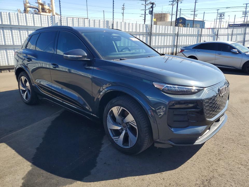 Продаж на аукціоні авто 2025 Audi Q6 E-tron, vin: WA124BGF6SA039556, номер лоту: 50245816