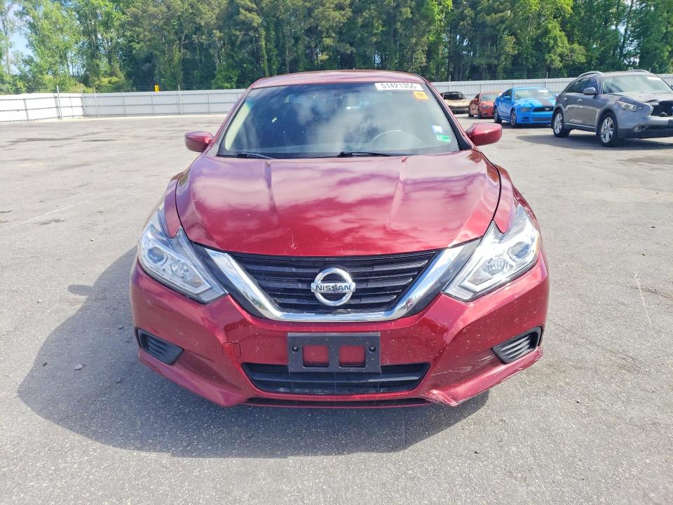 2018 Nissan Altima მანქანა იყიდება აუქციონზე, vin: 1N4AL3AP6JC176193, აუქციონის ნომერი: 51421356